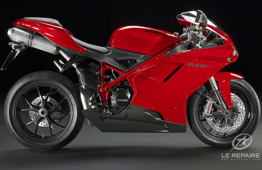 Ducati 848 EVO