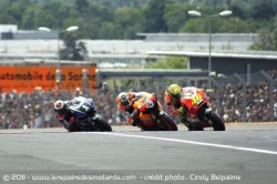 Rossi double Dovizioso et Lorenzo