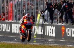 MotoGP : Victoire et titre du Monde pour Stoner à Phillip Island