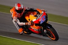 Stoner décroche le meilleur temps au test de Losail