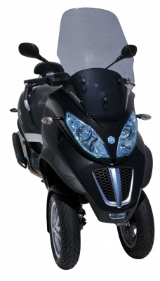 Ermax équipe le Piaggio MP3 Touring 300/400 2011