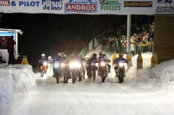 Trophée Andros à Lans en Vercors les 11 et 12 février les motos au départ