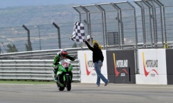 Superstock 1000 : Première victoire pour Bryan Staring