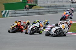 Les superstock 600 sur le circuit de Brno - Crédit photo : WorldSBK