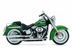 Harley-Davidson Softail Deluxe Hard Candy Custom