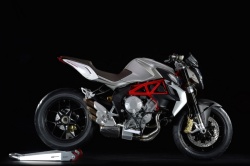 Nouveauté 2013 : MV Agusta Brutale 800