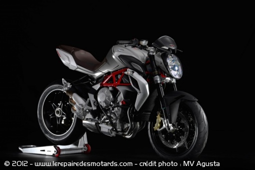 Nouveauté 2013 : MV Agusta Brutale 800