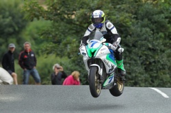 Manx Grand Prix : Victoire de Sweeney en Junior - Crédit photo : MGP