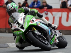 Tourist Trophy : Hillier prolonge avec Kawasaki