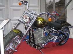 Harley-Davidson CVO Breakout