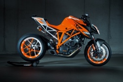 La KTM 1290 Super Duke R en démonstration au Festival de la Vitesse de Goodwood