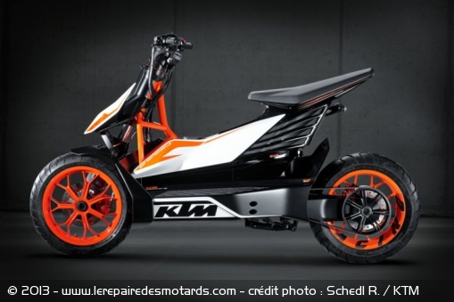 Un concept de scooter électrique chez KTM