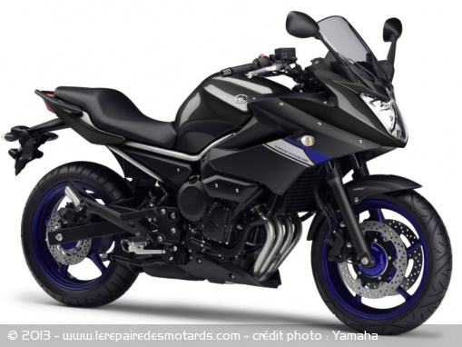 Yamaha XJ6 Diversion Race Blu 2014