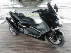 Tmax 530 ABS Full Black SMM