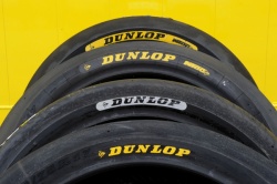 Dunlop fournisseur des Moto2 et Moto3