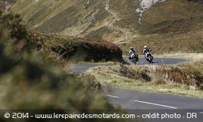 Balade moto en Auvergne