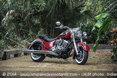 Indian Chief Classic en rouge et noir