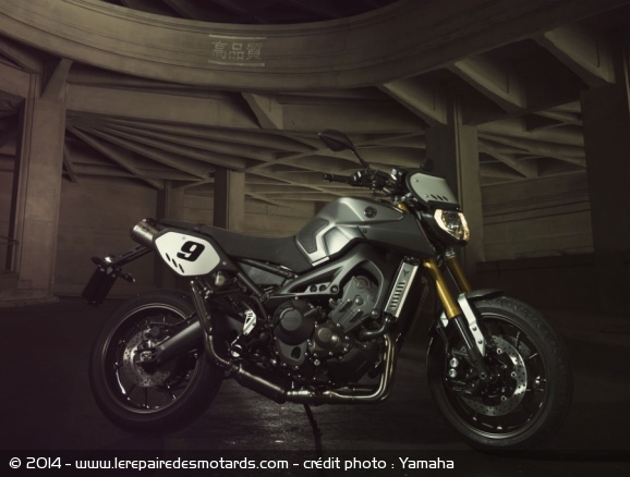 Yamaha MT-09 Street Tracker