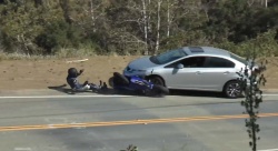 Vidéo : un motard chanceux