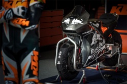 MotoGP : la KTM RC16 en essai