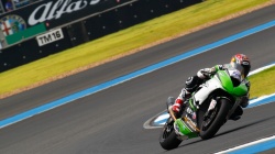 WSS : Sofuoglu en pole