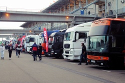 Les camions, loges des pilotes