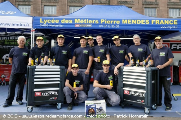 L'assistance Mutuelle des Motards assurée par les élèves du Lycée Pierre Mendes France