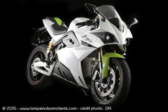 Motos électriques Energica modèle Ego blanche