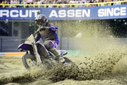 Febvre sacré Champion du Monde MXGP - crédit photo : Yamaha