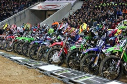 Du beau monde au SX de Paris-Lille