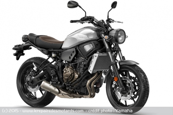 Yamaha XSR 700 Metal Garage