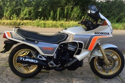 Une Honda CX500 Turbo aux enchères