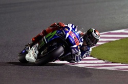 Lorenzo en pole à Losail - crédit photo : MotoGP