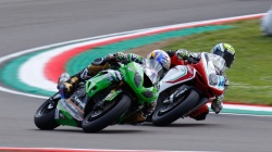 WorldSSP : Sofuoglu en tête du Championnat Kenan Sofuoglu, Jules Cluzel, Imola