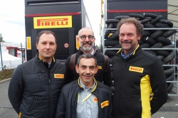 La logistique Pirelli au WSBK de Magny-Cours