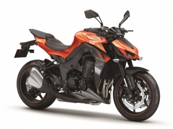 Kawasaki Z1000 orange