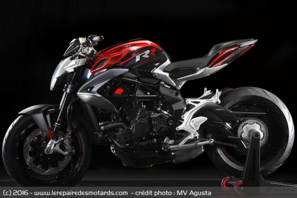 MV Agusta Brutale 800 RR rouge