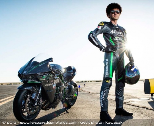 Le Team 38 s'engage sur une Kawasaki Ninja H2R