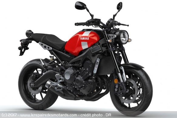 Yamaha XSR900 Racing Red