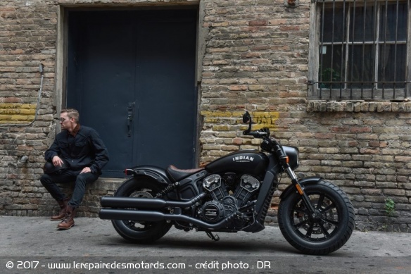 Indian Scout Bobber : une attitude très urbaine