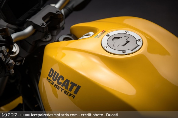 Ducati Monster 821