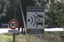 Gerard Collomb veut privatiser les radars mobiles