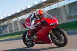 En piste avec le Ducati Track Experience