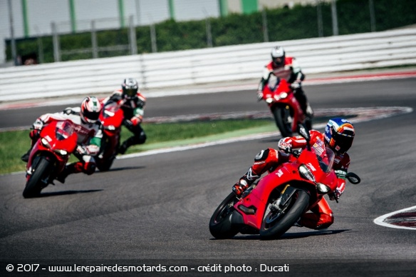 Ducati Riding Experience 2017 sur circuits