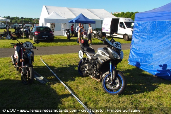 Super Duke et MT-09 Tracer au Rallye des Ardennes