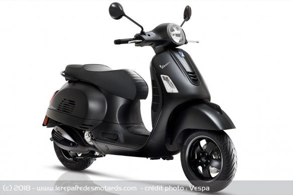 Vespa GTS Super Notte