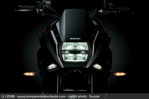 Du noir pour la Suzuki Katana