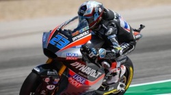 Moto2 : Schrotter en pole position