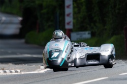 Tourist Trophy : les Brichall s'imposent en Sidecar - Crédit photo : IOMTT