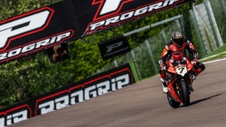 WSBK : Davies prend la pole !